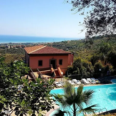 Sant'elia Country Village Sant'Agata di Militello