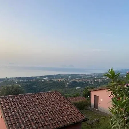 Sant'elia Country Village Farm stay *